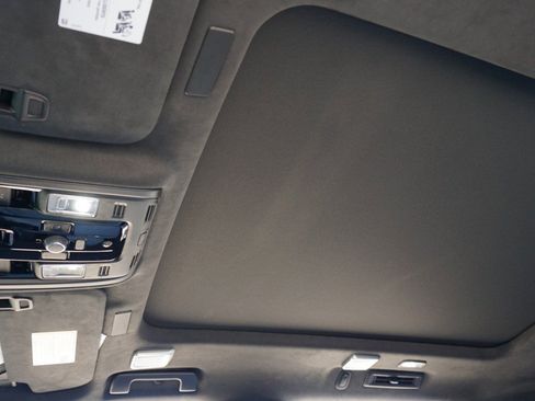 Used 2025 Cadillac Escalade Premium Luxury Platinum w/ LPO, Floor Liner Package image 28