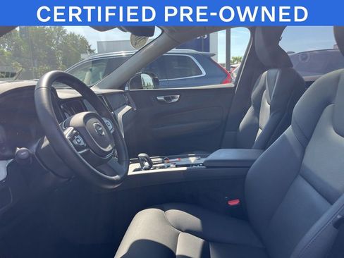Certified 2025 Volvo XC60 B5 Plus AWD/4WD image 4