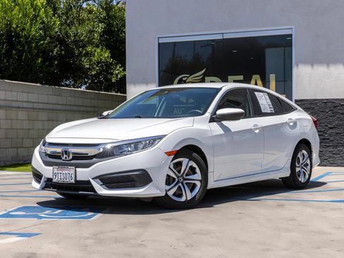 Used 2018 Honda Civic LX image 5