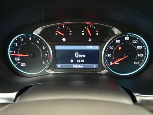 Used 2023 Chevrolet Traverse LT AWD/4WD image 14