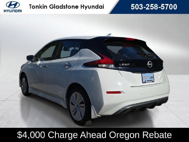 Used 2025 Nissan Leaf S FWD image 5