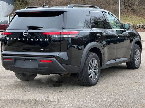 Used 2024 Nissan Pathfinder SV AWD/4WD image 41