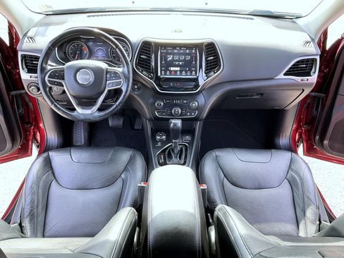 Used 2020 Jeep Cherokee Limited AWD/4WD image 12