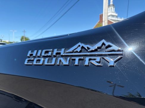 Certified 2026 Chevrolet Silverado 1500 High Country w/ High Country Premium Package AWD/4WD image 11