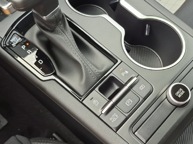 New 2027 Kia K5 LXS FWD image 19