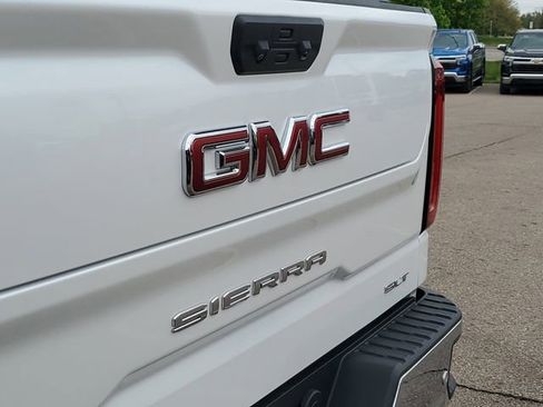 Used 2024 GMC Sierra 1500 SLT w/ SLT Premium Package AWD/4WD image 33
