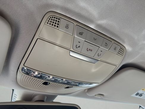 Used 2017 Mercedes-Benz C 300 Sedan image 19
