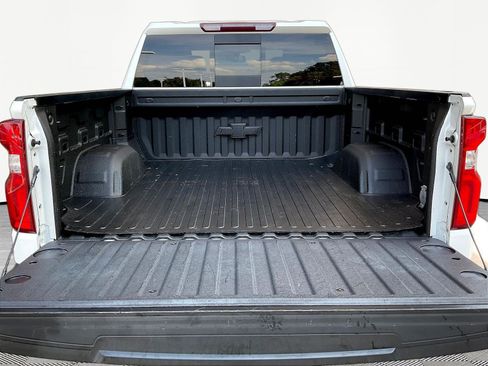 Used 2020 Chevrolet Silverado 1500 RST AWD/4WD image 7