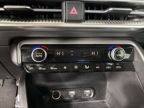 Used 2023 Kia K5 LXS image 16