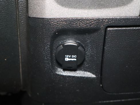 Used 2018 RAM 1500 Tradesman w/ Protection Group image 26