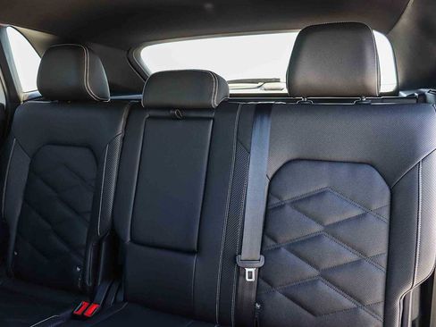 New 2026 Volkswagen Atlas Cross Sport SE AWD/4WD image 19