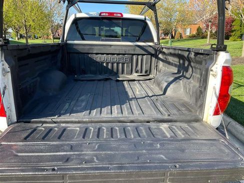 Used 2017 Toyota Tundra SR AWD/4WD image 27