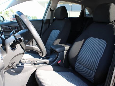 Used 2020 Hyundai Kona SEL Plus image 10