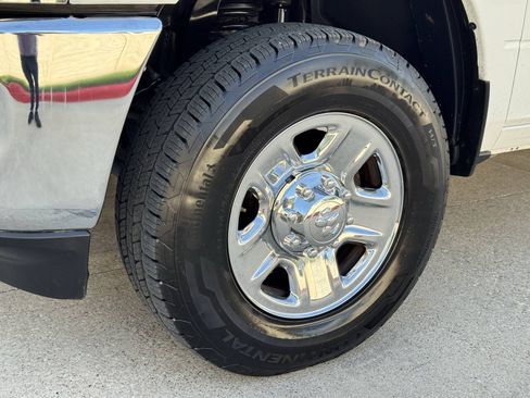 Used 2022 RAM 2500 Big Horn AWD/4WD image 33