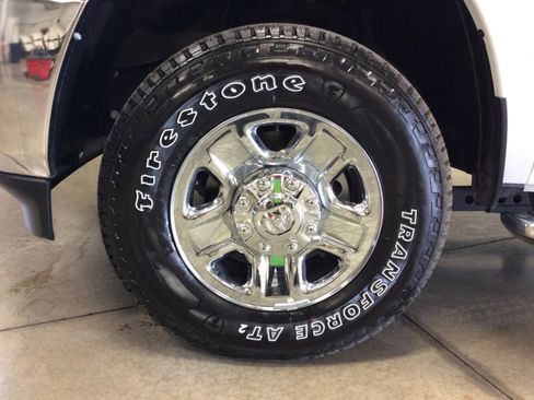 New 2024 RAM 2500 Tradesman w/ Chrome Appearance Group image 11