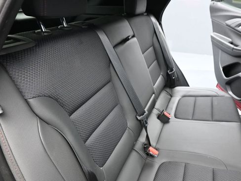 Used 2021 Chevrolet TrailBlazer RS w/ Sun and Liftgate Package image 12