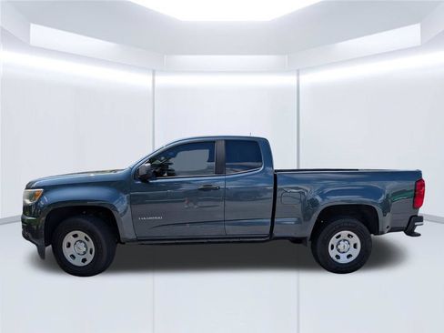 Used 2020 Chevrolet Colorado W/T RWD image 2