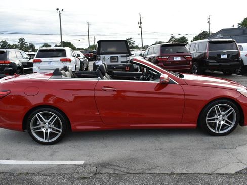 Used 2016 Mercedes-Benz E 550 Cabriolet image 8