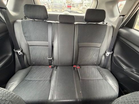 Used 2009 Pontiac Vibe GT image 17