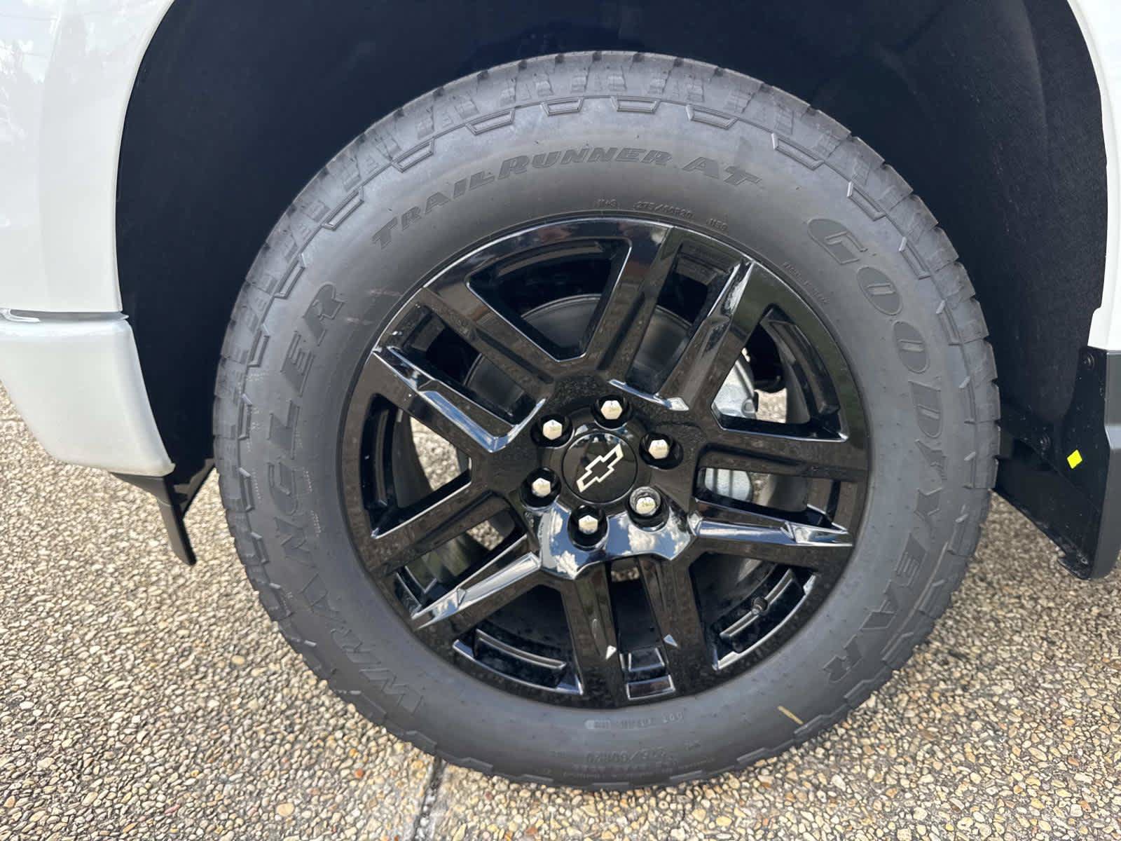 New 2026 Chevrolet Silverado 1500 RST w/ RST Select Package RWD image 3