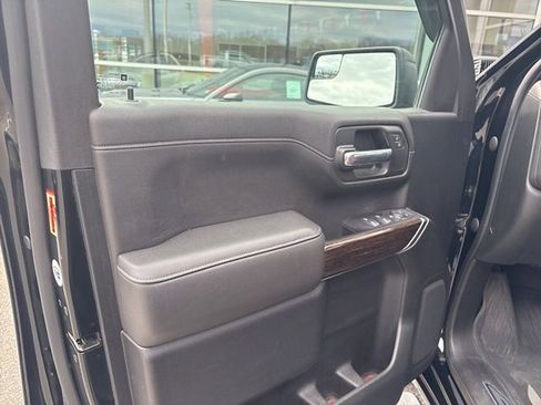Certified 2021 GMC Sierra 1500 Elevation w/ LPO, Elevation Black Package AWD/4WD image 7