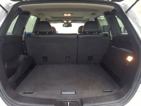 Used 2013 Chevrolet Captiva Sport LTZ FWD image 20