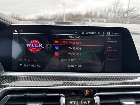 Used 2021 BMW X5 M50i w/ Executive Package image 17