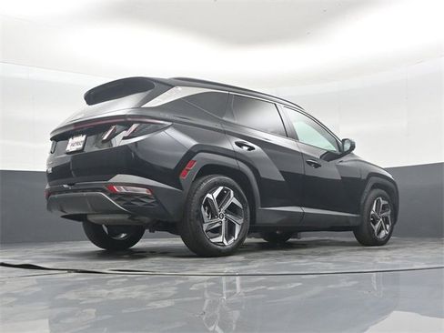 Used 2024 Hyundai Tucson Limited image 39
