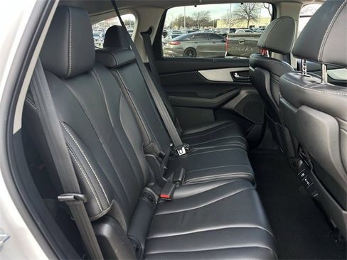 Certified 2023 Acura MDX SH-AWD w/ Technology Package image 32