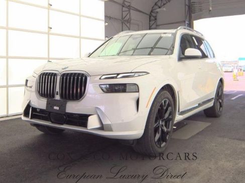 Used 2025 BMW X7 xDrive40i w/ Premium Package AWD/4WD image 1