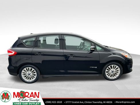 Used 2017 Ford C-MAX SE image 6