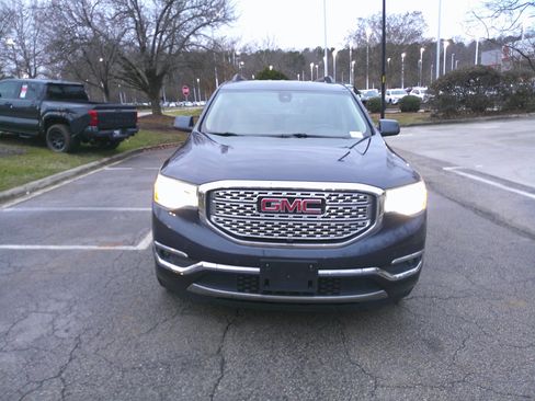 Used 2019 GMC Acadia Denali w/ Technology Package image 5