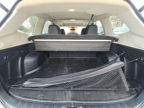 Used 2021 Subaru Forester Limited image 15