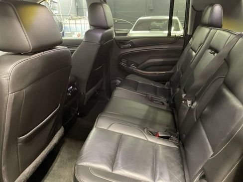 Used 2018 Chevrolet Suburban LT AWD/4WD image 26
