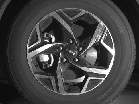 Used 2025 Kia Sportage LX image 12