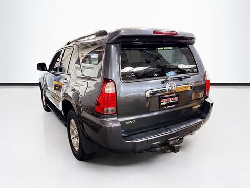 Used 2006 Toyota 4Runner SR5 AWD/4WD image 8