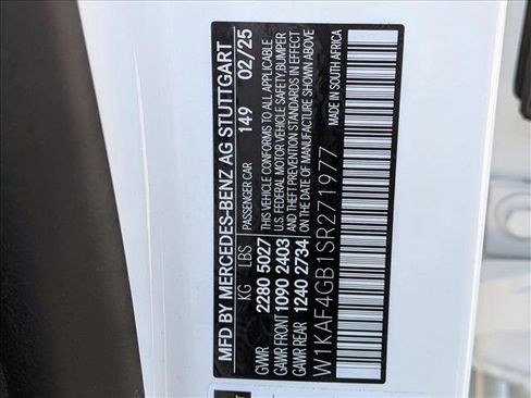 Used 2025 Mercedes-Benz C 300 Sedan image 26