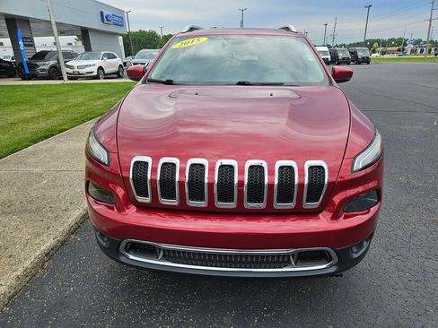 Used 2015 Jeep Cherokee Limited w/ Luxury Group AWD/4WD image 3