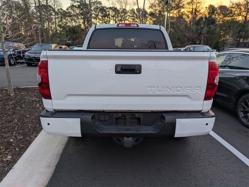 Used 2014 Toyota Tundra Platinum image 6