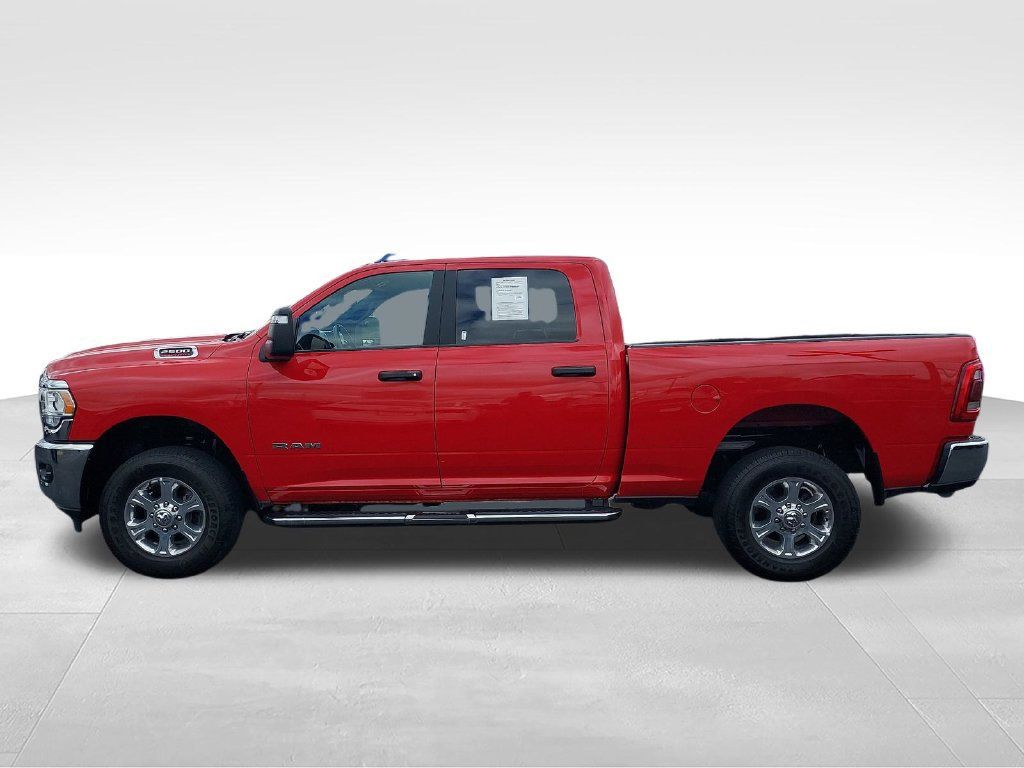 Used 2024 RAM 2500 Big Horn w/ Safety Group AWD/4WD image 2