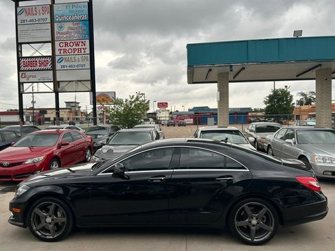 Used 2013 Mercedes-Benz CLS 550 image 2