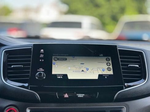 Used 2022 Honda Passport TrailSport image 15