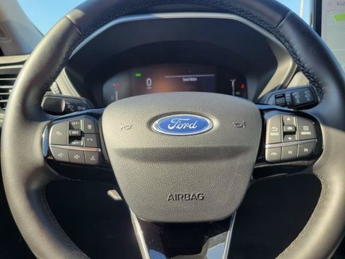 Used 2023 Ford Escape SE FWD image 10