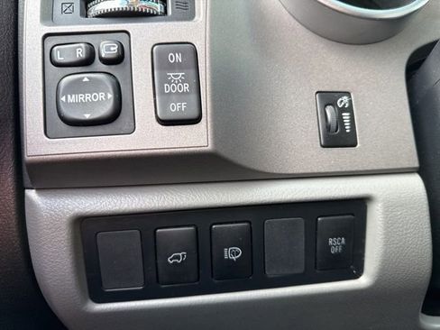 Used 2012 Toyota Sequoia Limited image 18