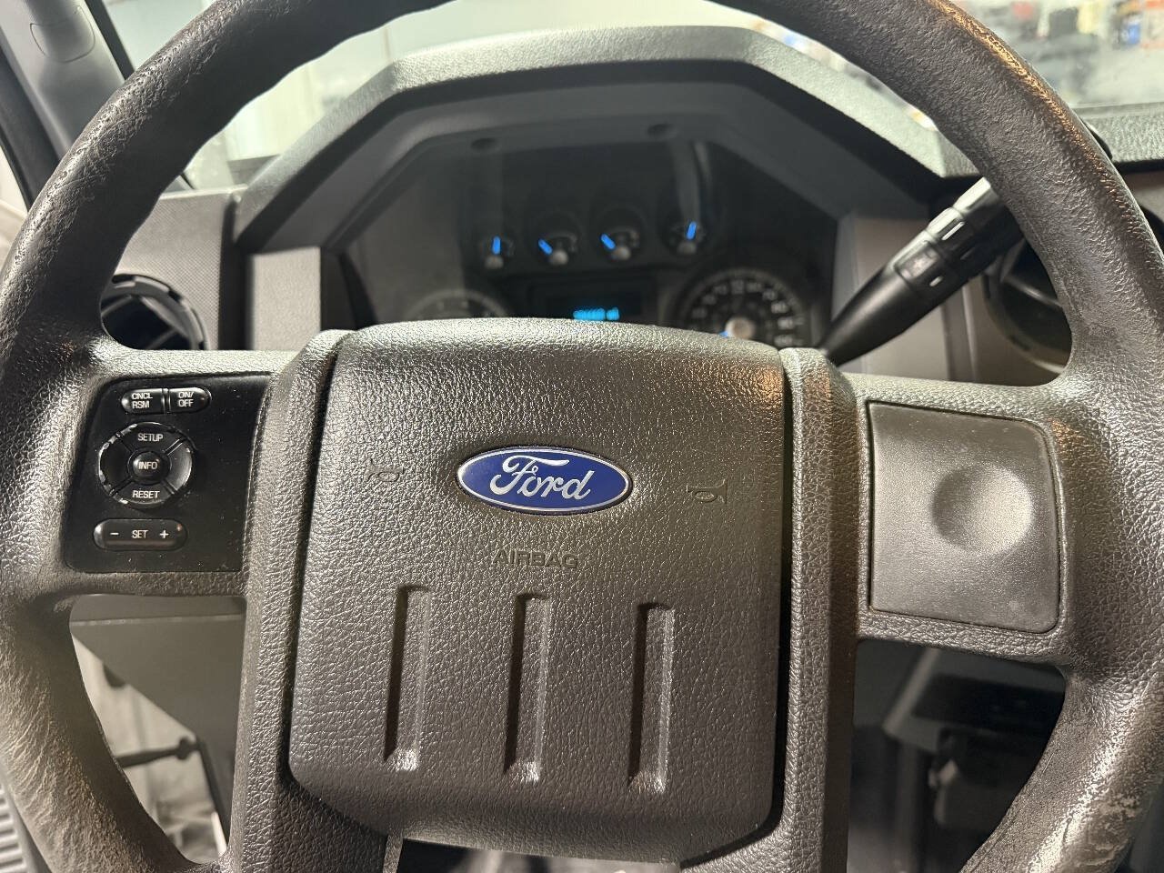 Used 2015 Ford F250 XL w/ XL Value Package AWD/4WD image 9