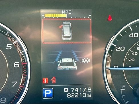 Used 2021 Subaru Ascent Limited w/ Technology Package AWD/4WD image 11