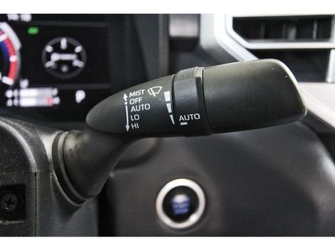 Used 2023 Toyota Tundra Platinum AWD/4WD image 17