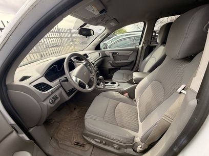 Used 2016 Chevrolet Traverse LT