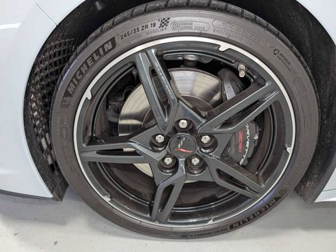 Used 2020 Chevrolet Corvette Stingray Preferred Cpe w/ 2LT Preferred Equipment Group image 3