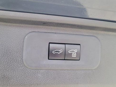 Used 2024 Toyota Grand Highlander XLE image 5